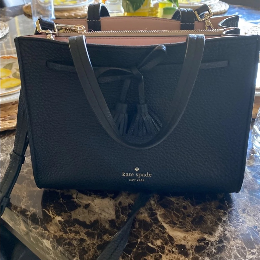 Kate spade hand bag